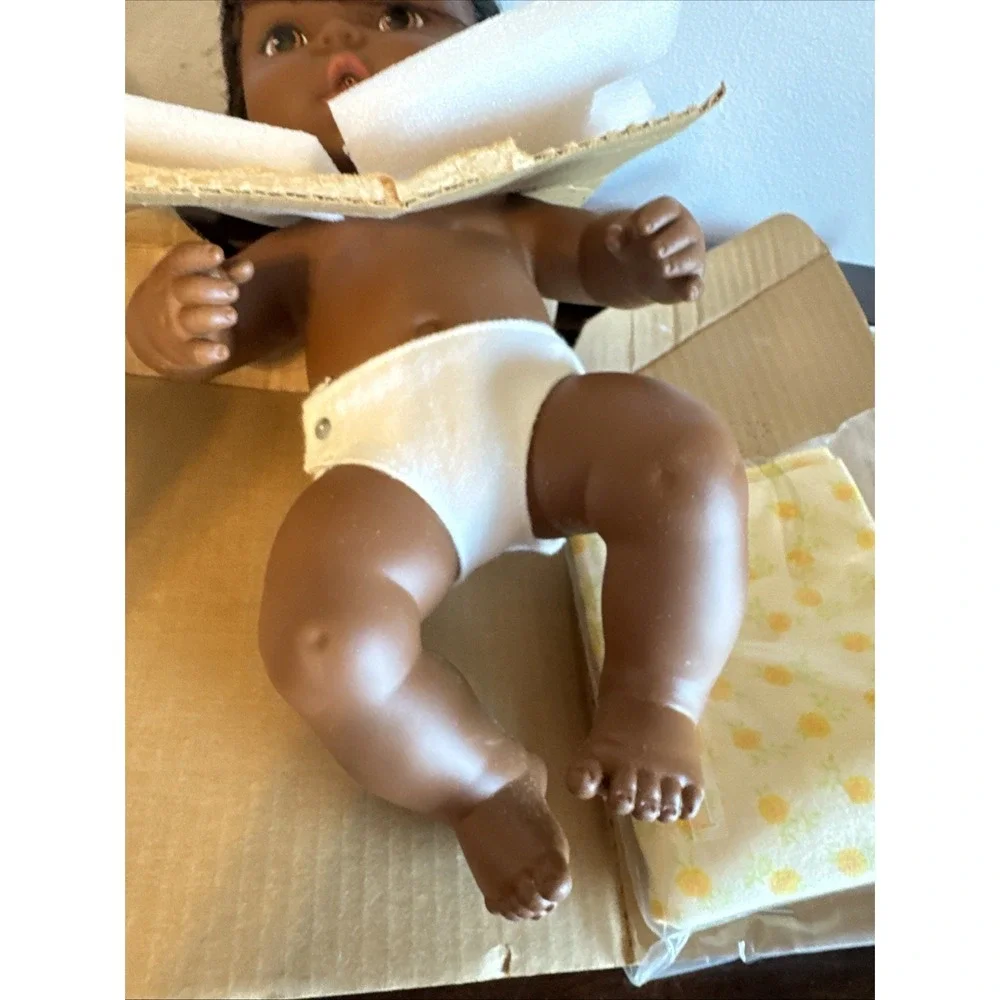 NOS Vintage Tender Love Mattel 1973 Newborn Black Baby & Accessories #8667
